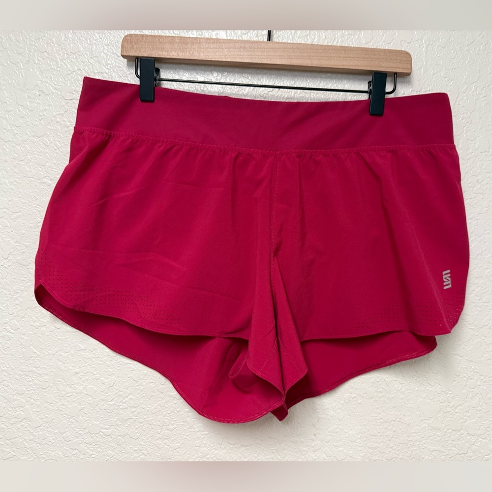 SECOND SKIN Pink Running Shorts Size XL
